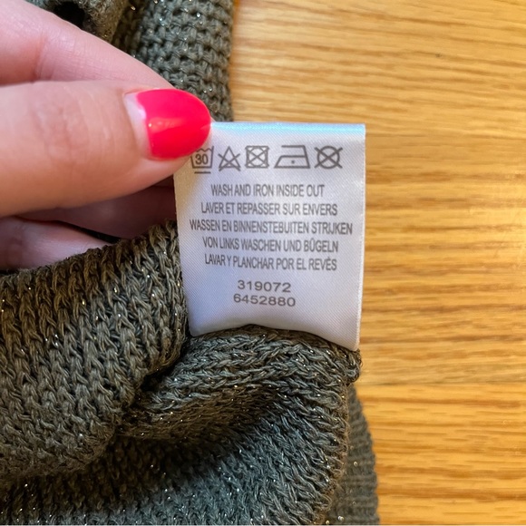 1.2.3. Paris olive green and gold knit sweater size small - Picture 6 of 6